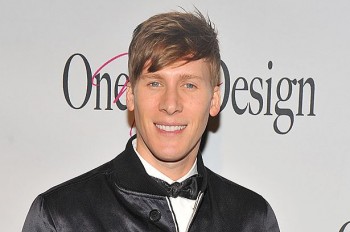 Dustin-Lance-Black-2881012