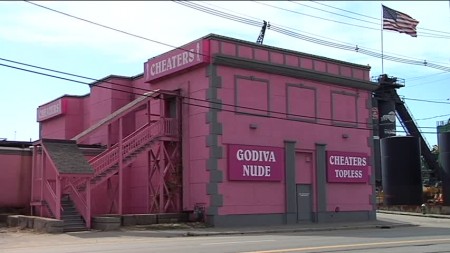 RI bill would require background checks for strip clubs