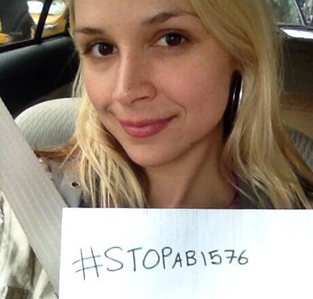 Sarah Vandella #stopAB1576