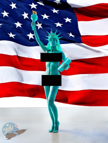 The Statue Of Liberty Gets Naked For Independence Day!