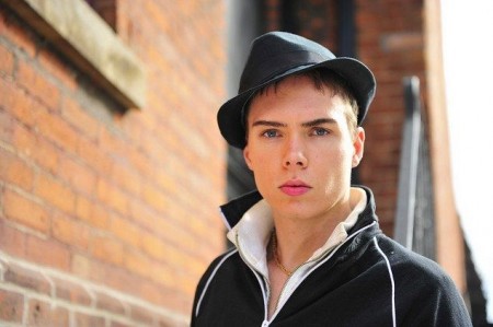 Luka Magnotta answers fan mail from jail: Report