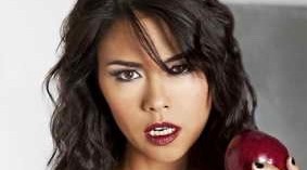 Boundary-Breaking Dana Vespoli Wins with ‘TS, I Love You’ Boundary-Breaking Dana Vespoli Wins with ‘TS, I Love You’