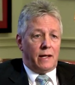 Peter Robinson has backed the plans 