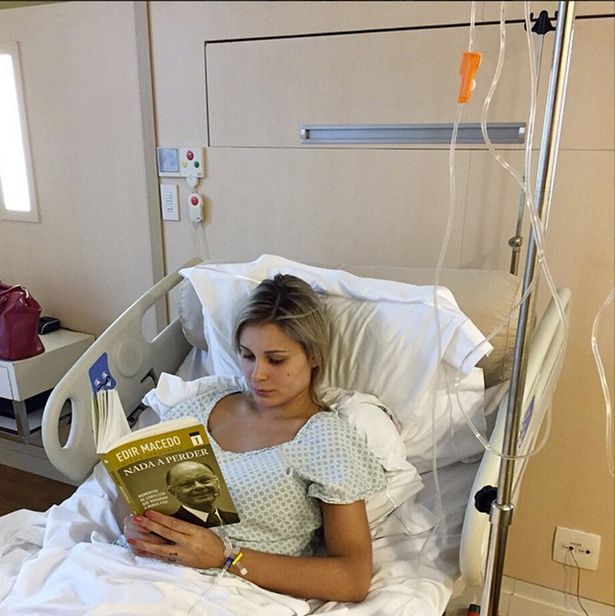 615px x 616px - Miss BumBum Andressa Urach in hospital after butt implant ...