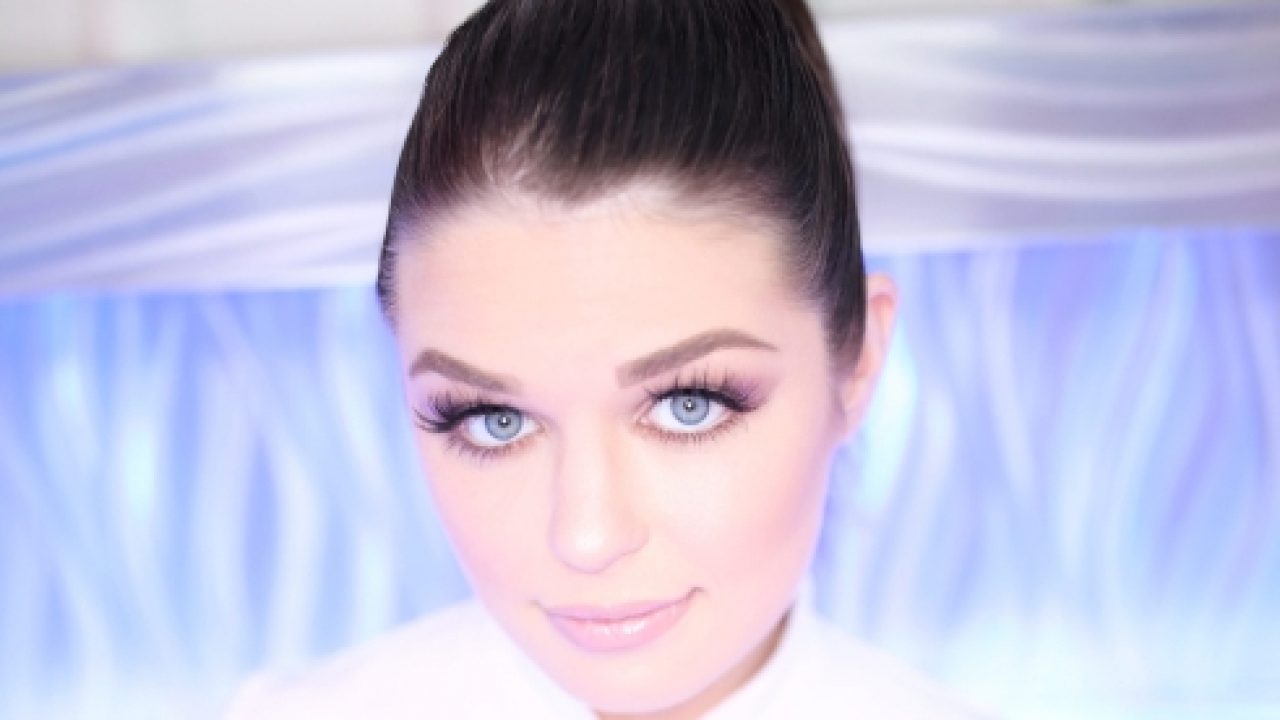 Naomi Blue Twitter